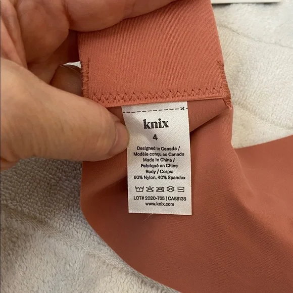 Knix evolution bra NWTSize 4​ - Picture 4 of 7